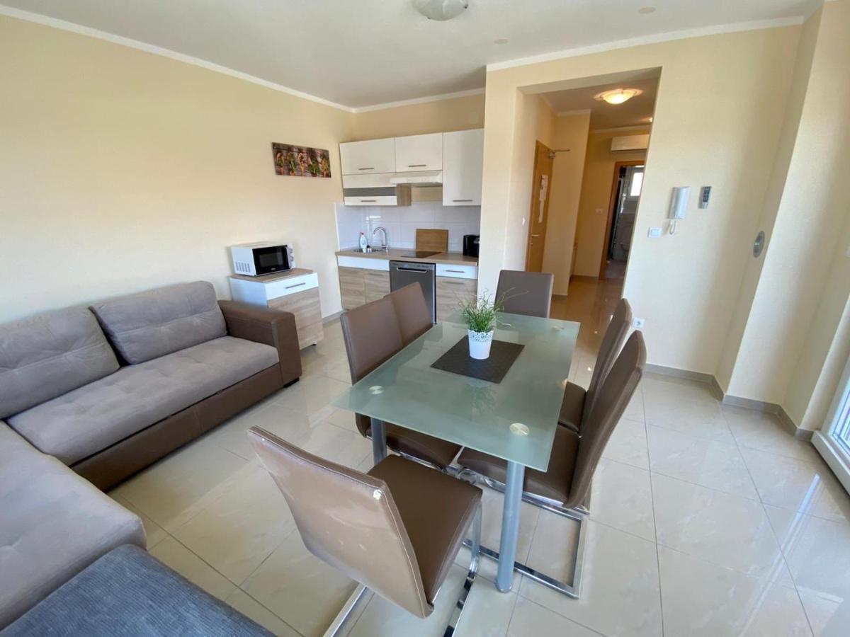 Atrium Novalja Apartment ภายนอก รูปภาพ