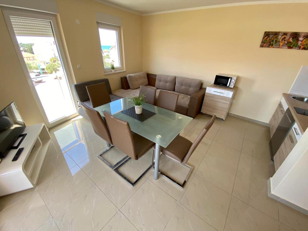 Atrium Novalja Apartment ภายนอก รูปภาพ