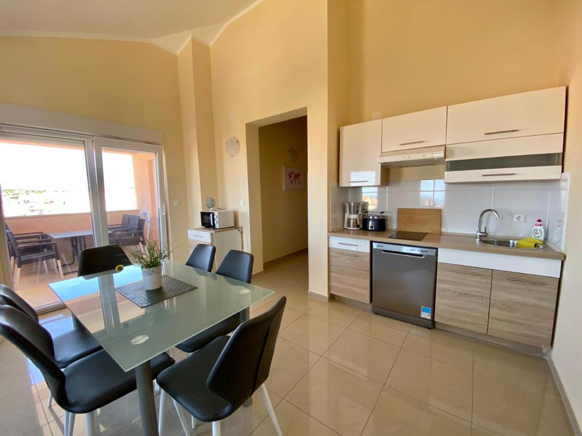 Atrium Novalja Apartment ภายนอก รูปภาพ