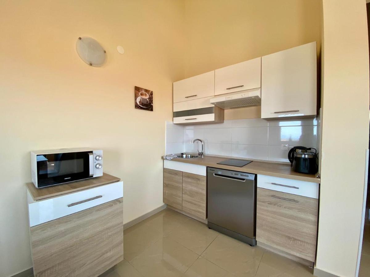 Atrium Novalja Apartment ภายนอก รูปภาพ